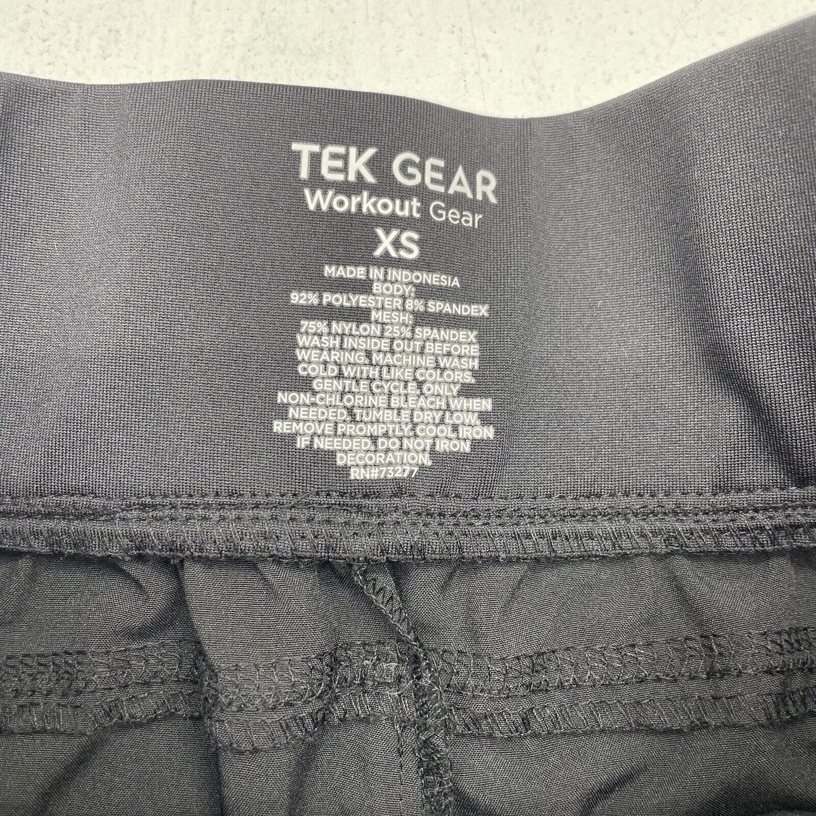 Tek Gear Black Workout Gear Shorts With Zipper Pockets Mesh Sides
