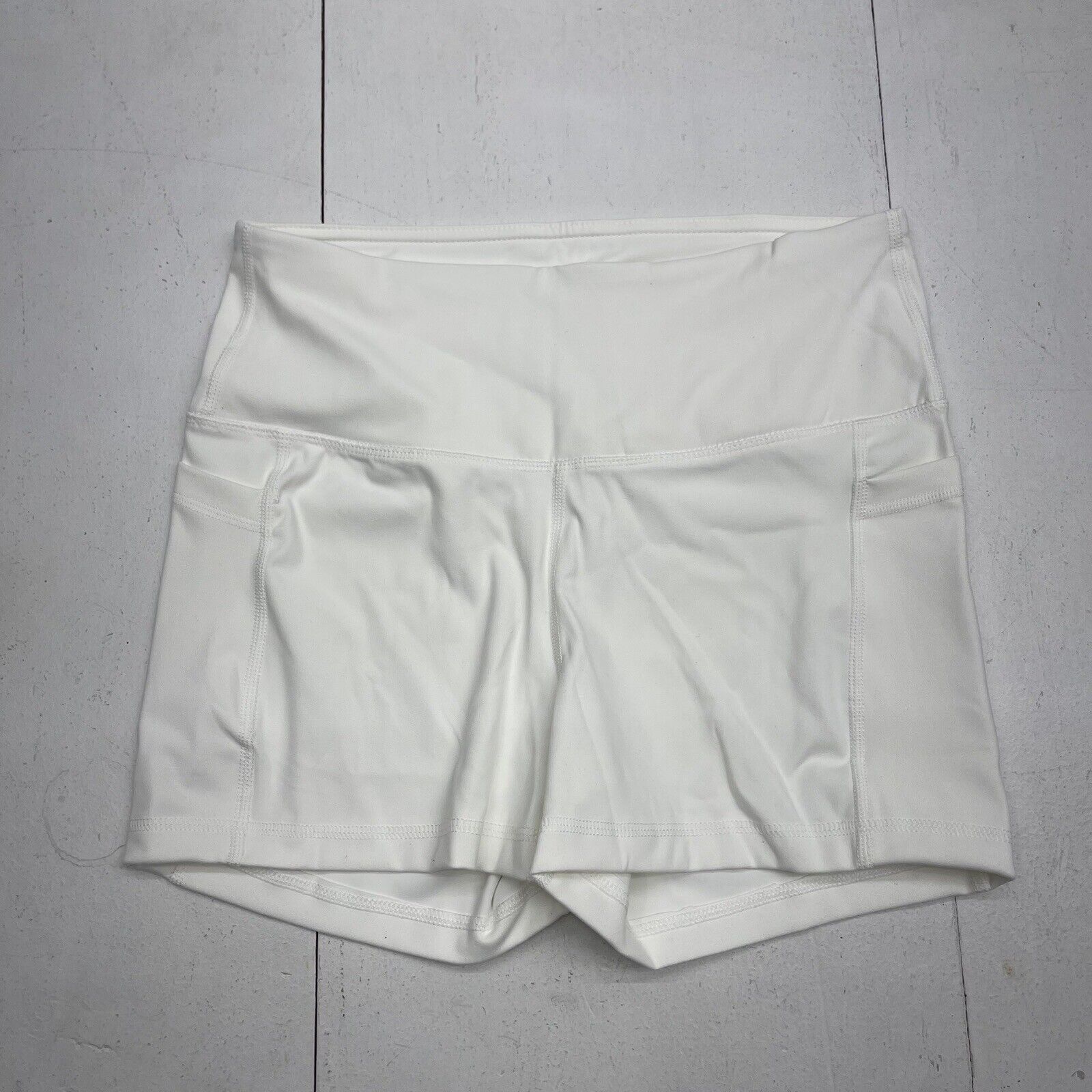 Women’s White Side Pocket Athletic Biker Shorts Size Medium New