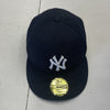 New Era Navy Blue New York Yankees Embroidered Hat Mens Size 7 3/8