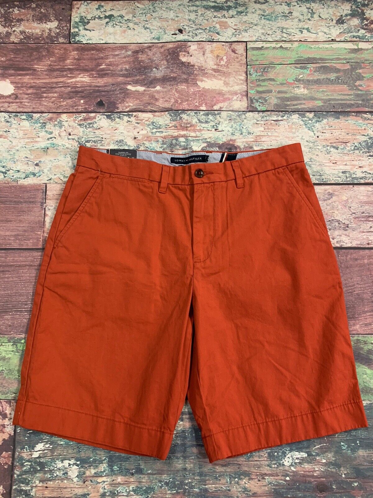 Tommy Hilfiger Classic Fit Red Shorts Mens Size 33