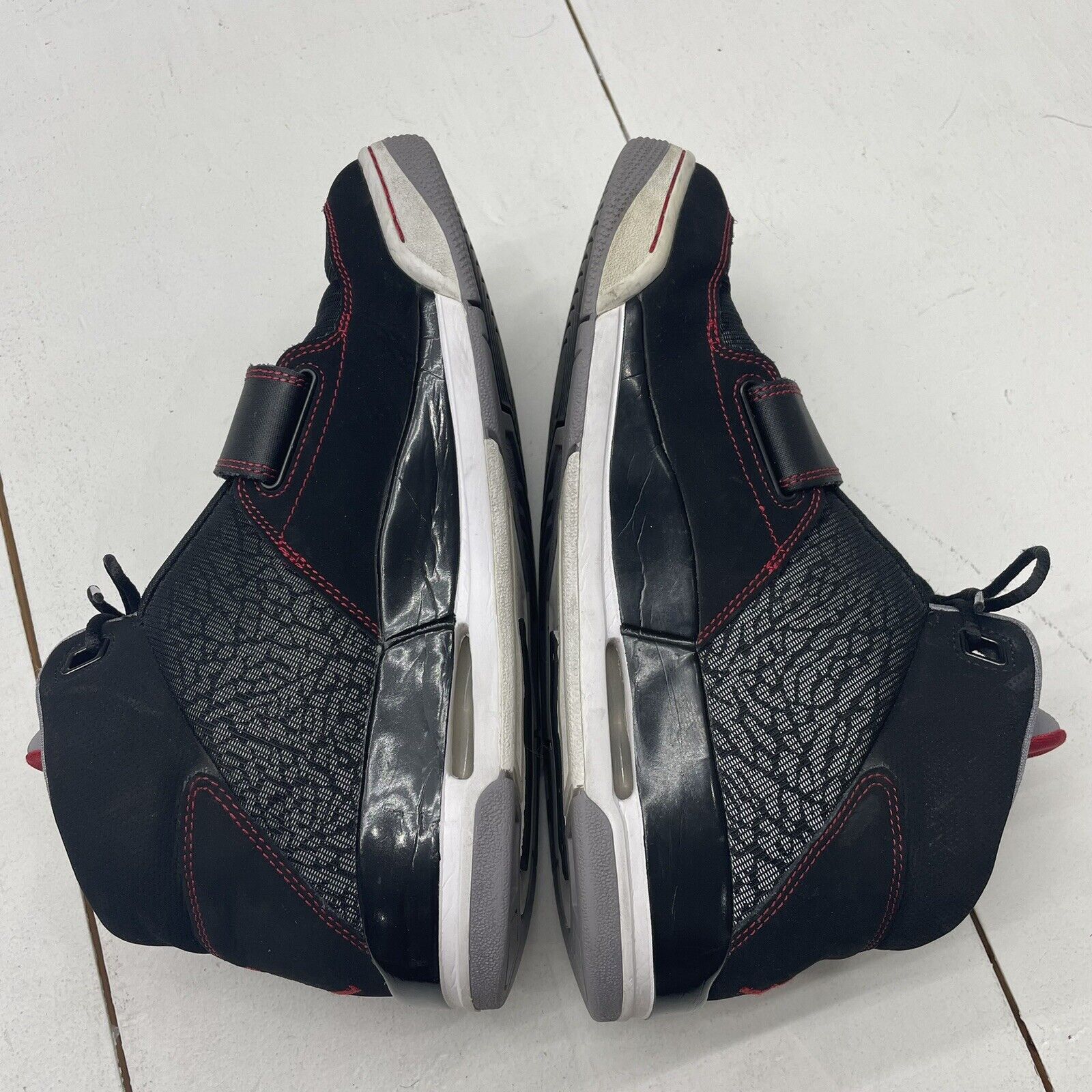 Air Jordan Grey Red Black 543 Flight Club Sport Sneakers 602661-004 Me -  beyond exchange