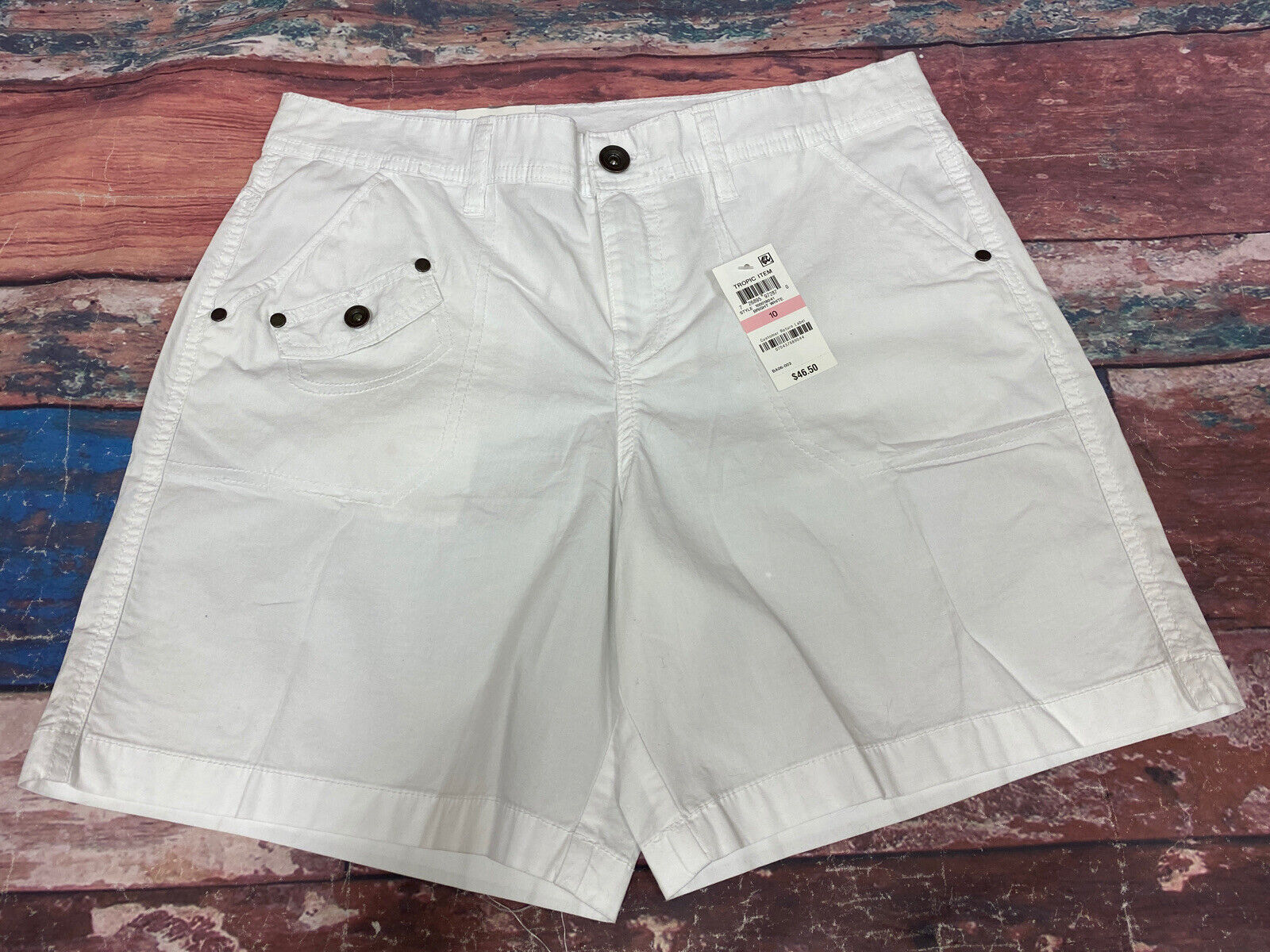 NEW STYLE & CO Size 10 Mid Rise Shorts Bright White