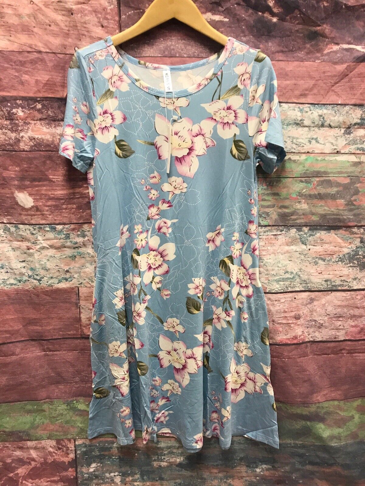 NEW Korsis Light Blue Floral Women’s T Shirt Dress Size Small