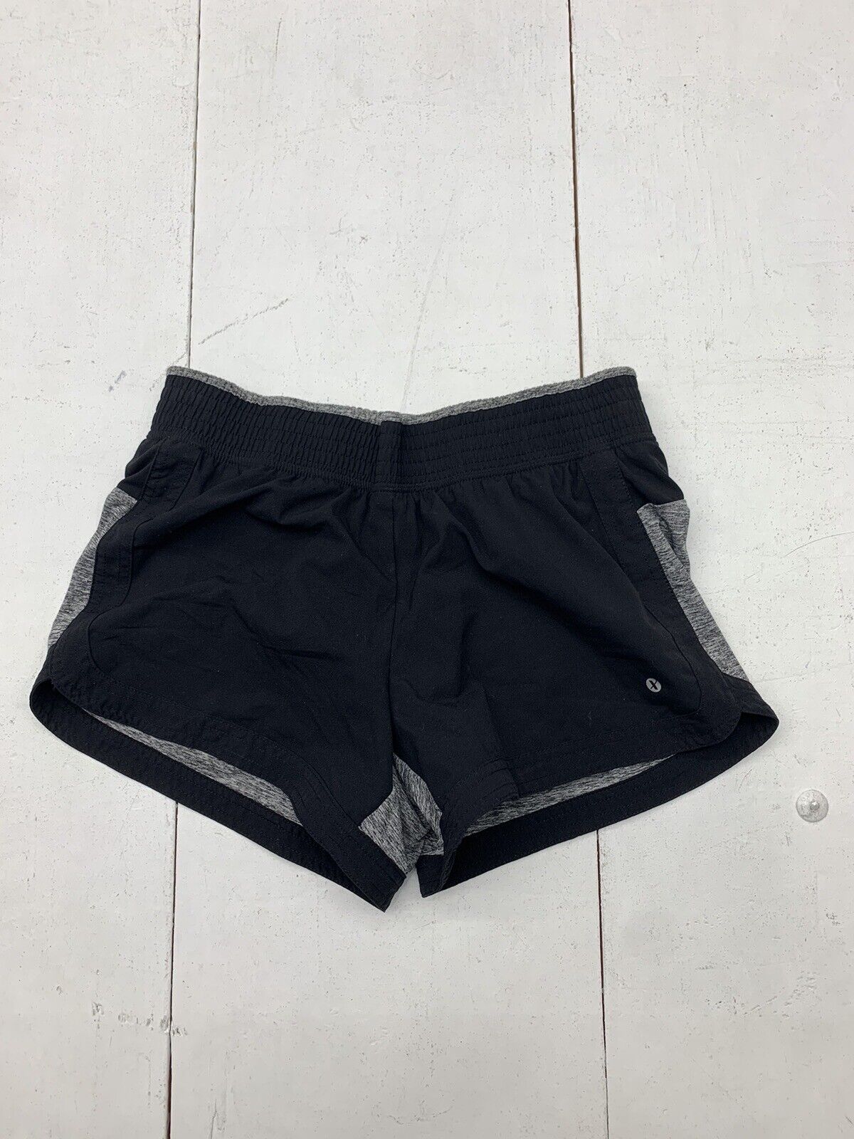 Xersion Womens Black Grey Athletic Shorts Size Small