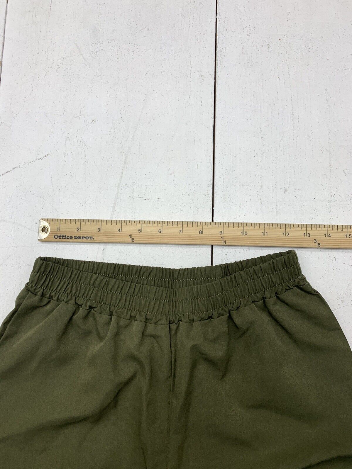Shein Womens Green Cargo Pants Size Medium - beyond exchange