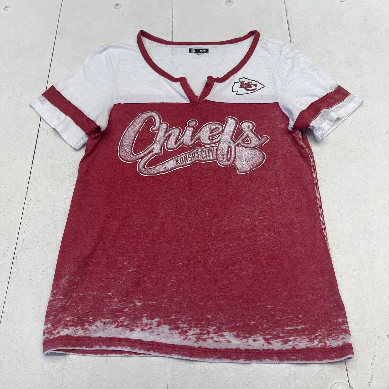 NFL Team Apparel Red White Chiefs Burnout Short Sleeve T Shirt Women’s XL