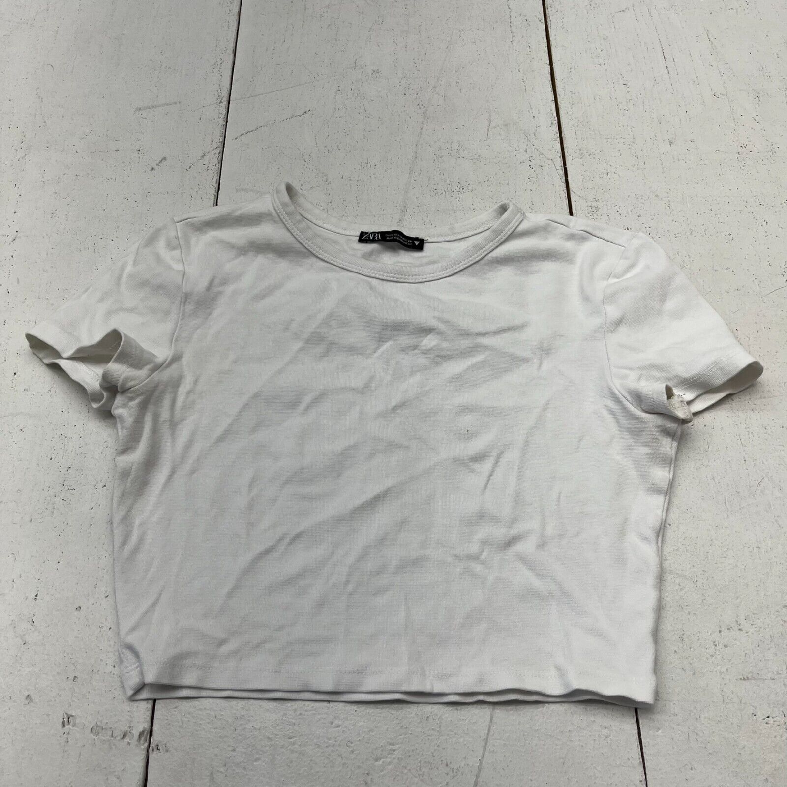 Zara White Cropped Short Sleeve T-Shirt Women's Size Medium