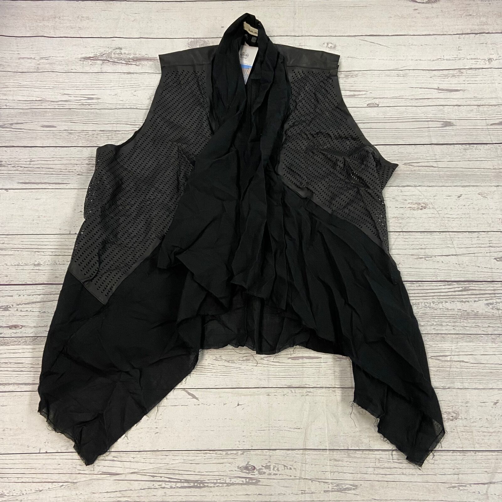 Jakett etc. Black Sleeveless Die Cut Leather Cardigan Jacket Vest Women Size L N