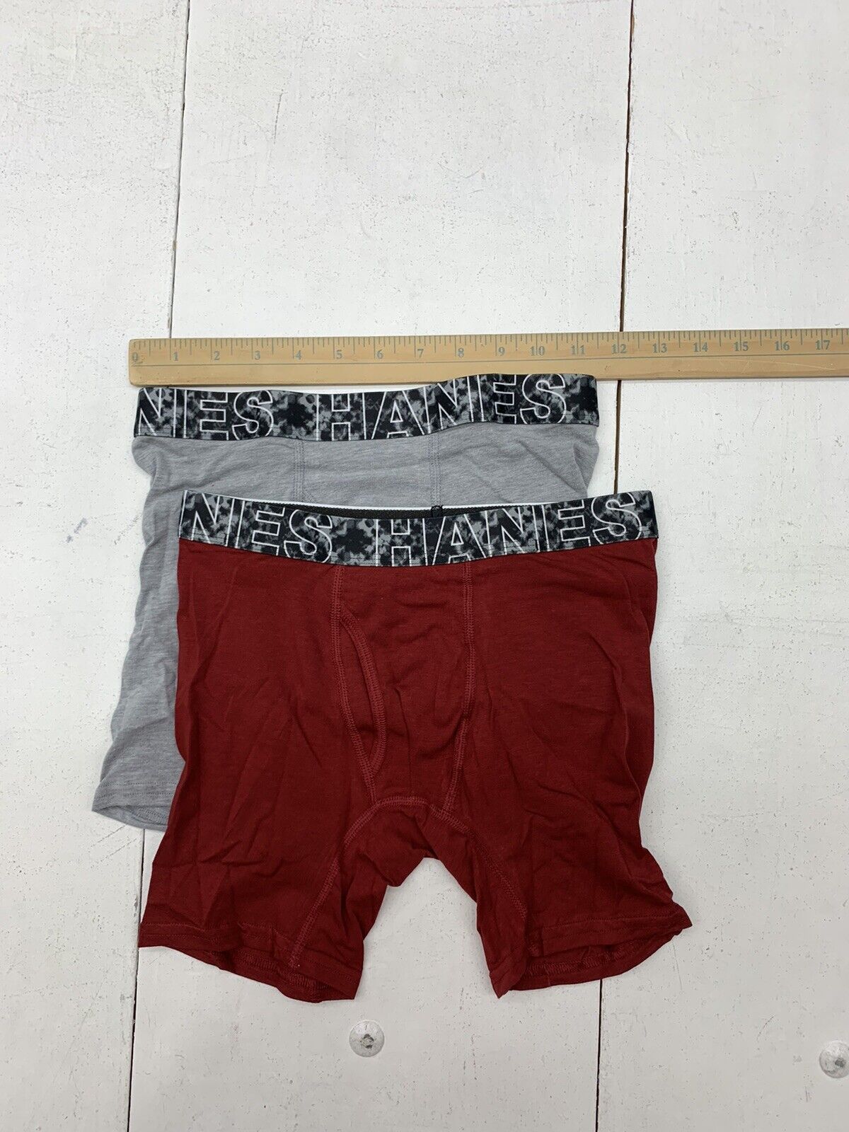 Hanes Boys 2 Pair Boxer Brief Underwear Size large - beyond exchange