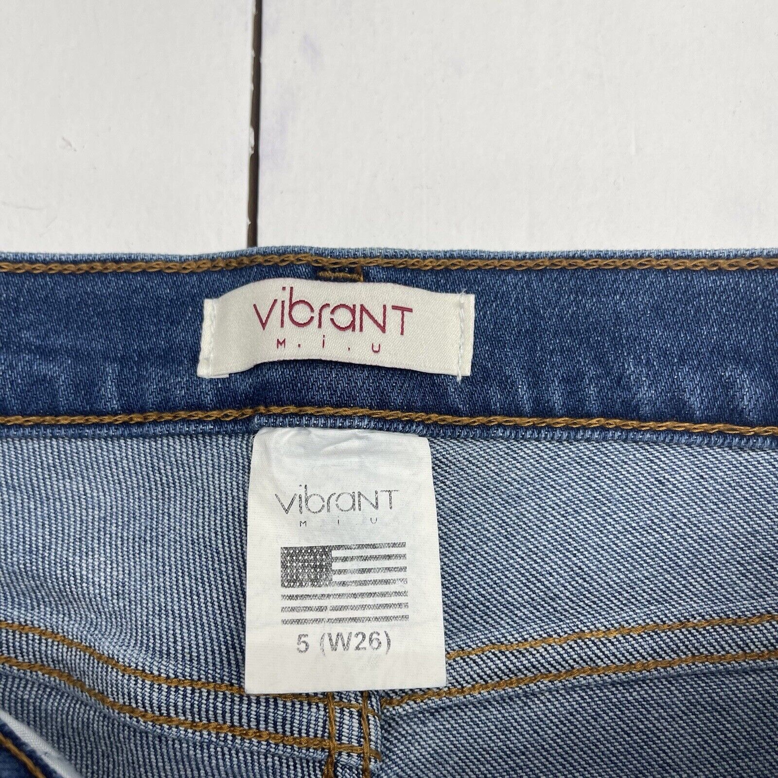 Vibrant Jeans