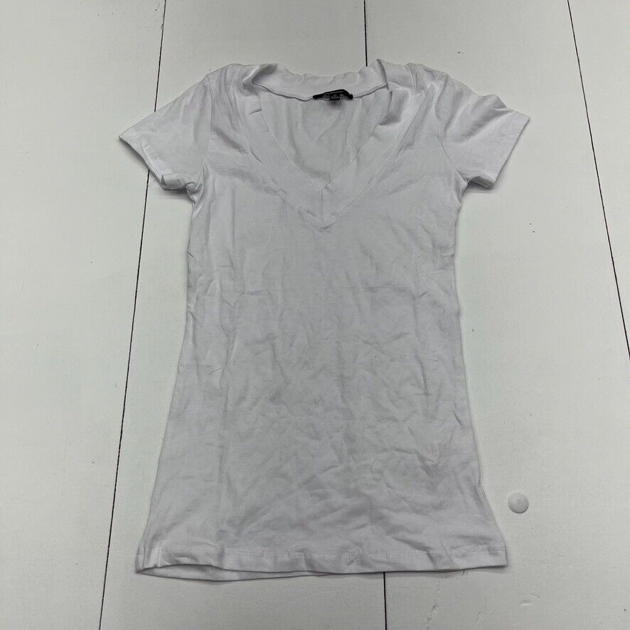 Ambiance White V-Neck Short Sleeve T-Shirt Women's Size Medium