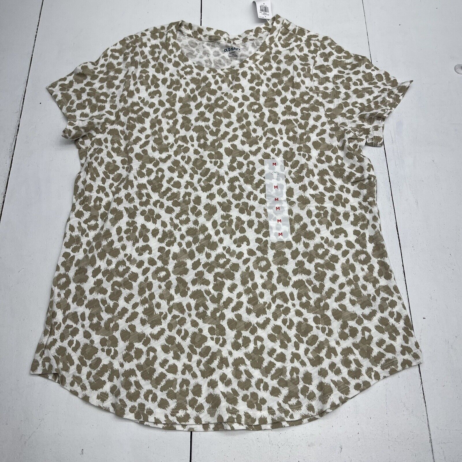 Old Navy Leopard Print Everywhere Short Sleeve T Shirt Women’s Medium New
