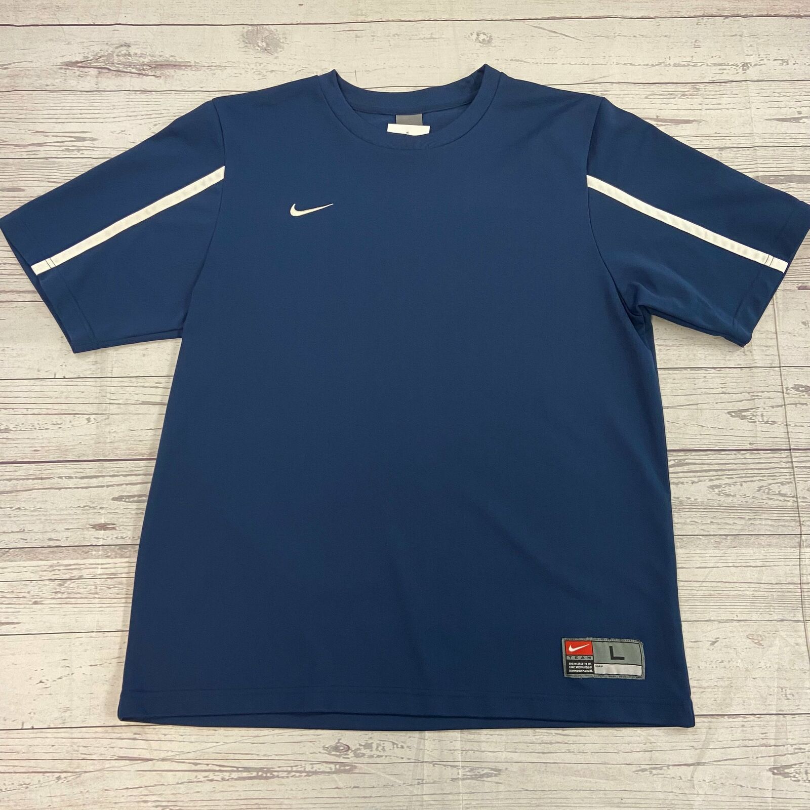 Vintage Nike Blue Athletic Short Sleeve T-Shirt Men Size L