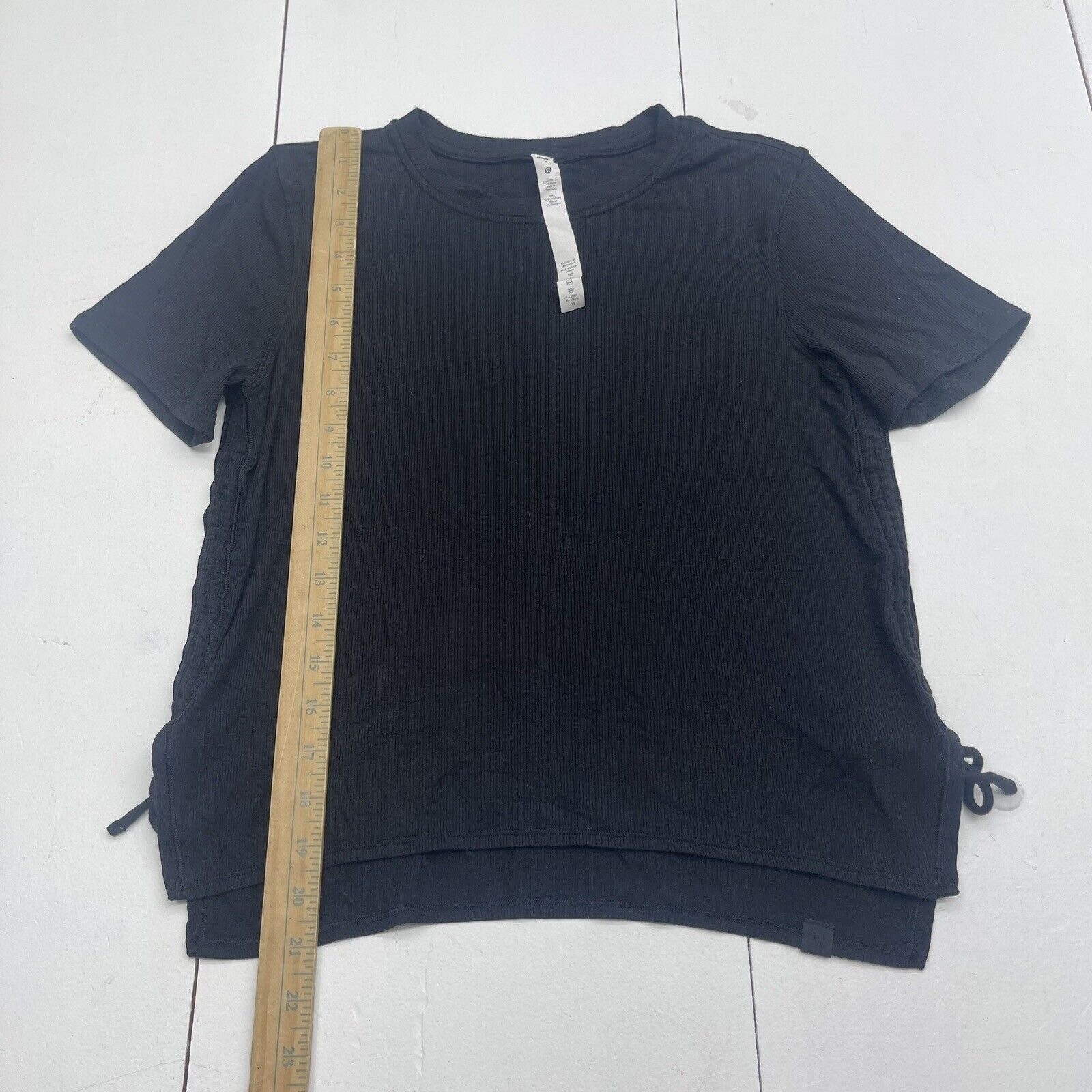 Lululemon Side Cinch Ribbed T Shirt Black Women's Size 8 - beyond exchange
