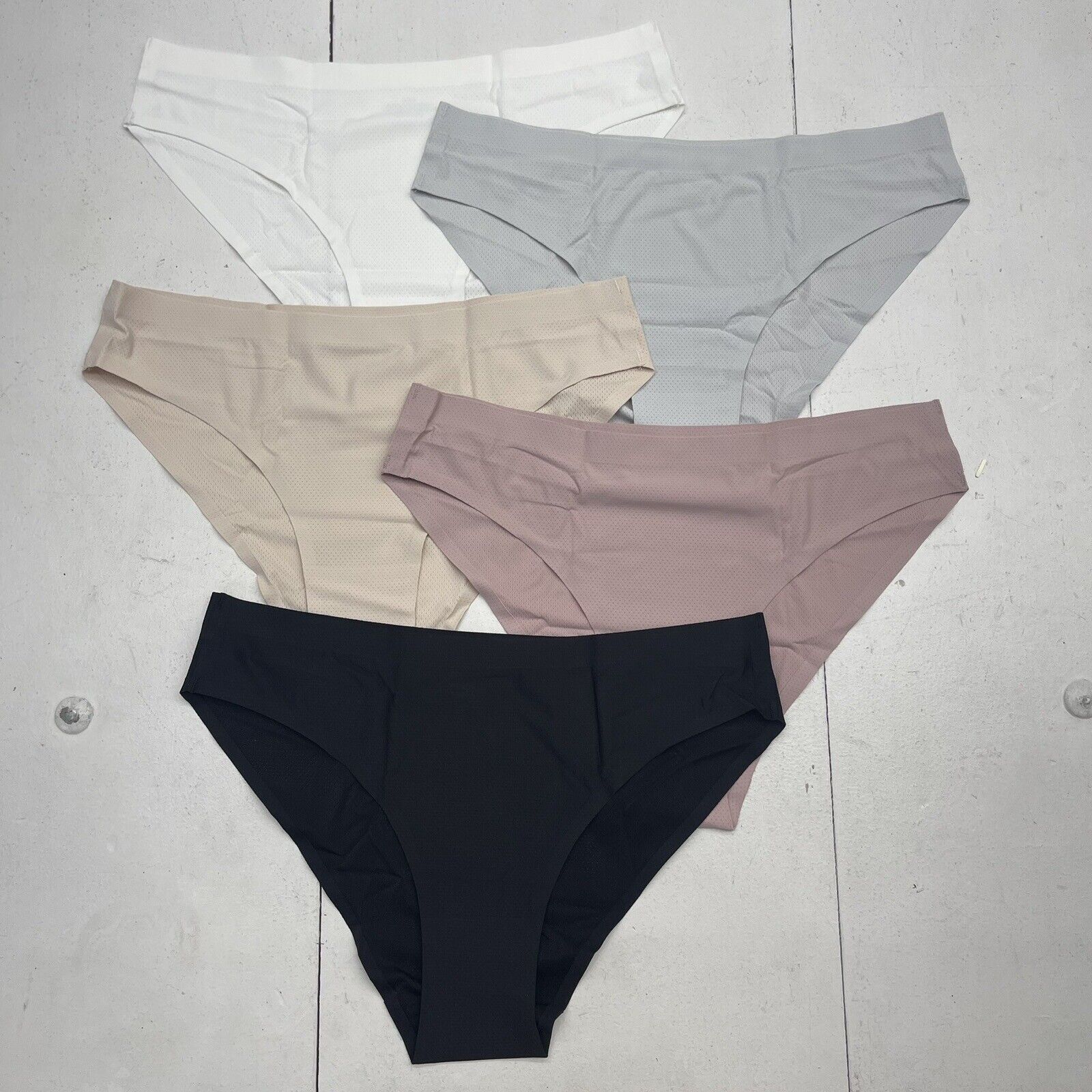 Jaywan 5 Pack Seamless Underwear Multicolored Women's Size Medium New -  beyond exchange