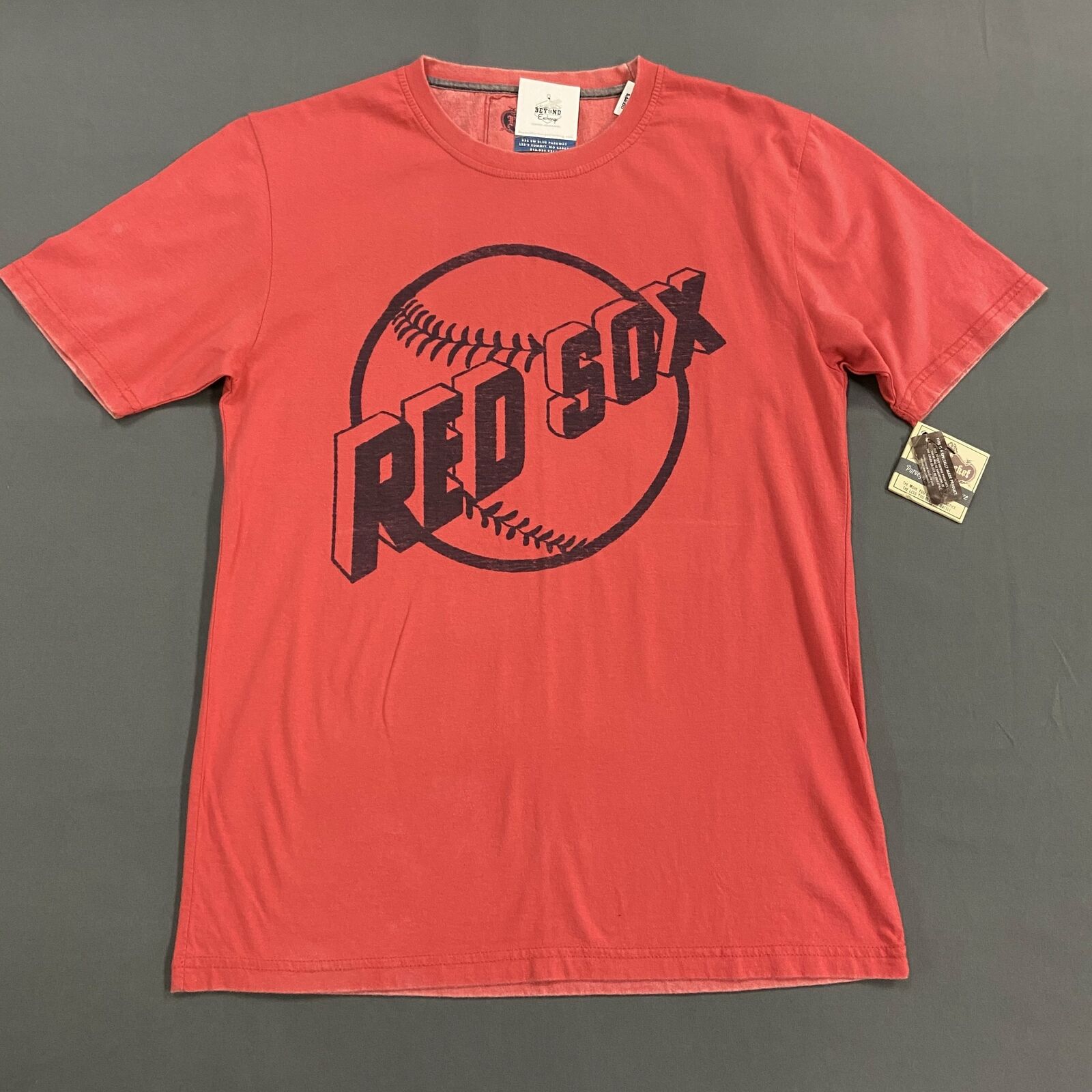 Red Jacket Boston Red Sox MLB Baseball T-Shirt Adult Size Medium NEW * -  beyond exchange