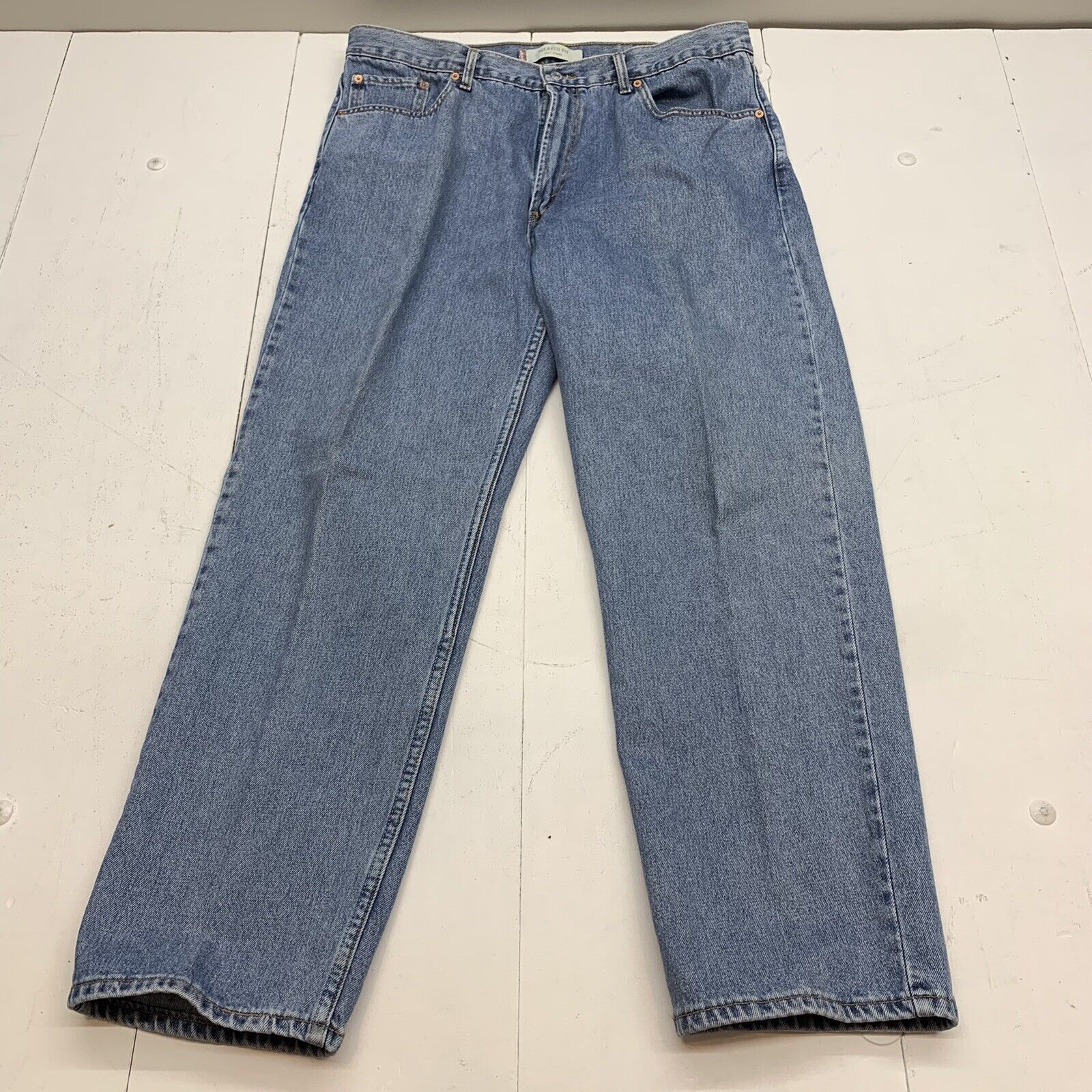 Levi 550 Relaxed Fit Men's Size 40x32 Denim Blue Jeans