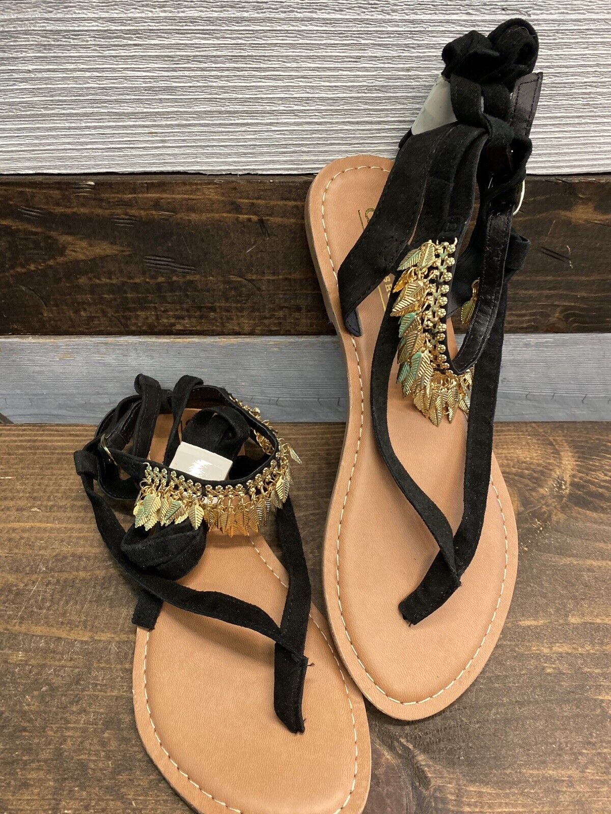 NEW Asos Womens Lace Up Black Sandals With Gold Leafs Size 5*