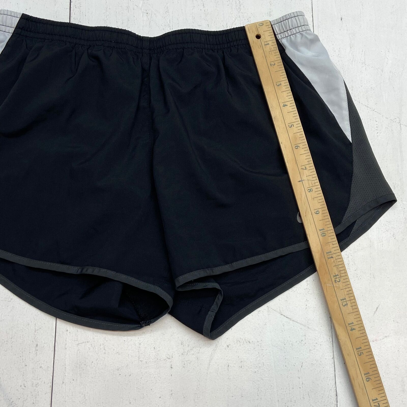 Nike Dri Fit Black Running Shorts with Liner Women Size M - beyond