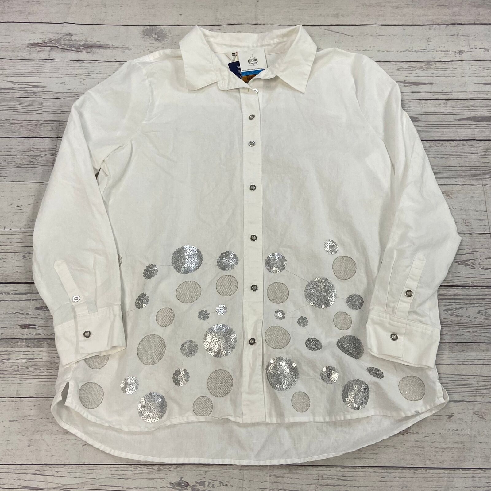 Inspired Style White Long Sleeve Button Up Shirt Blouse Women Size 16 NEW Metall