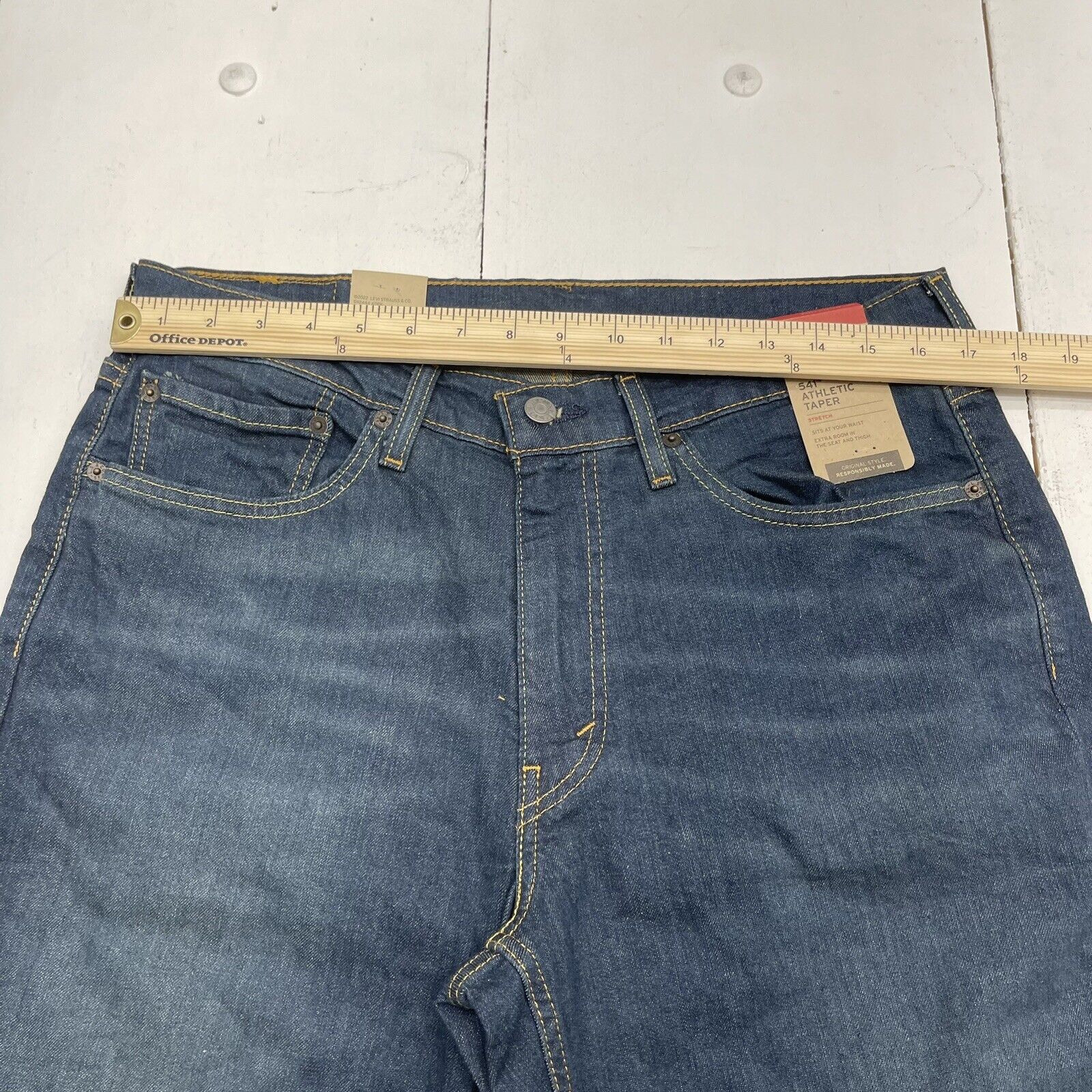 Levi's 541 Athletic Taper Blue Denim Jeans Mens Size 34x30