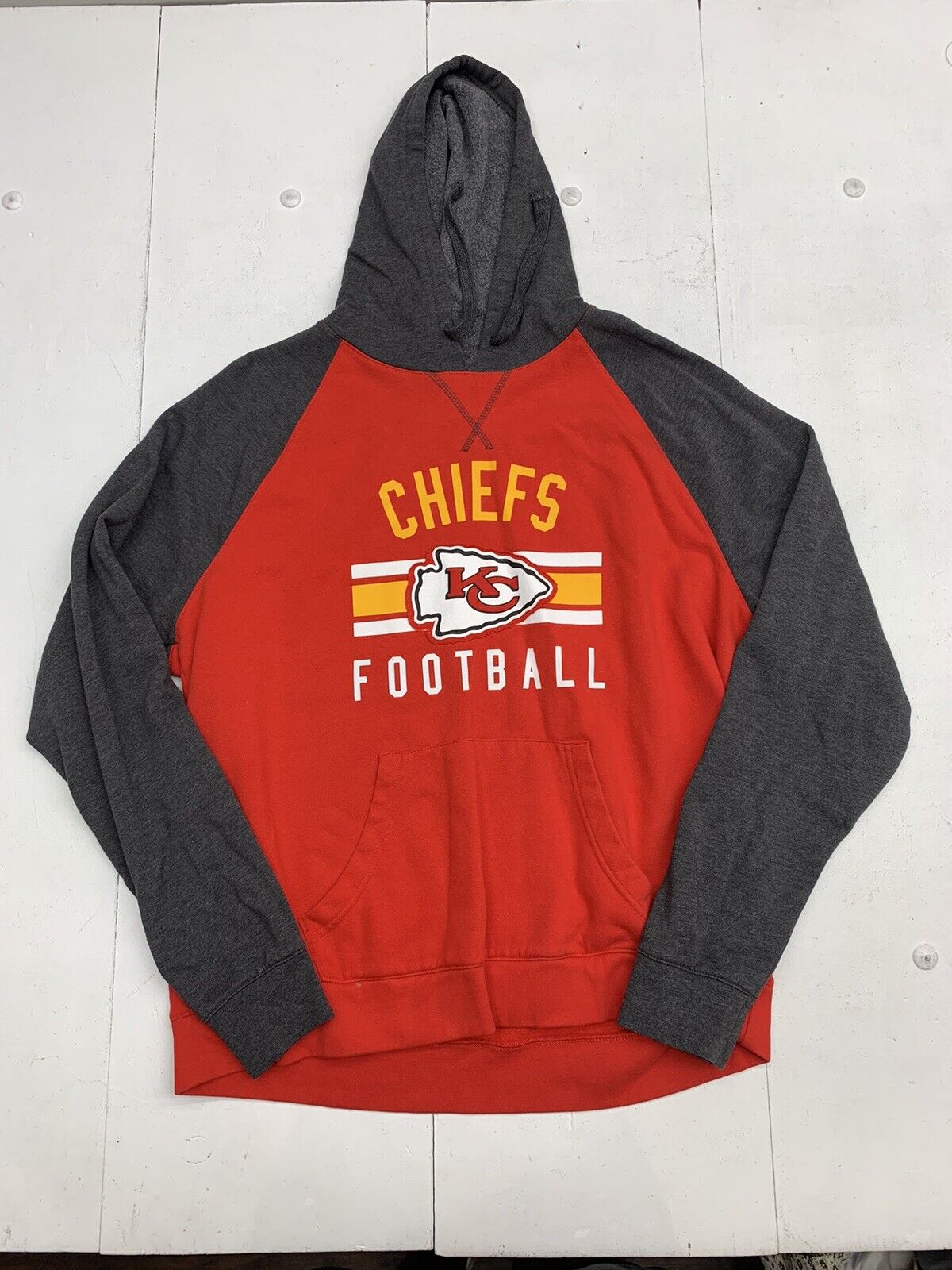 NFL Kansas City Chiefs Mens Red Grey Pullover Hoodie Size XL