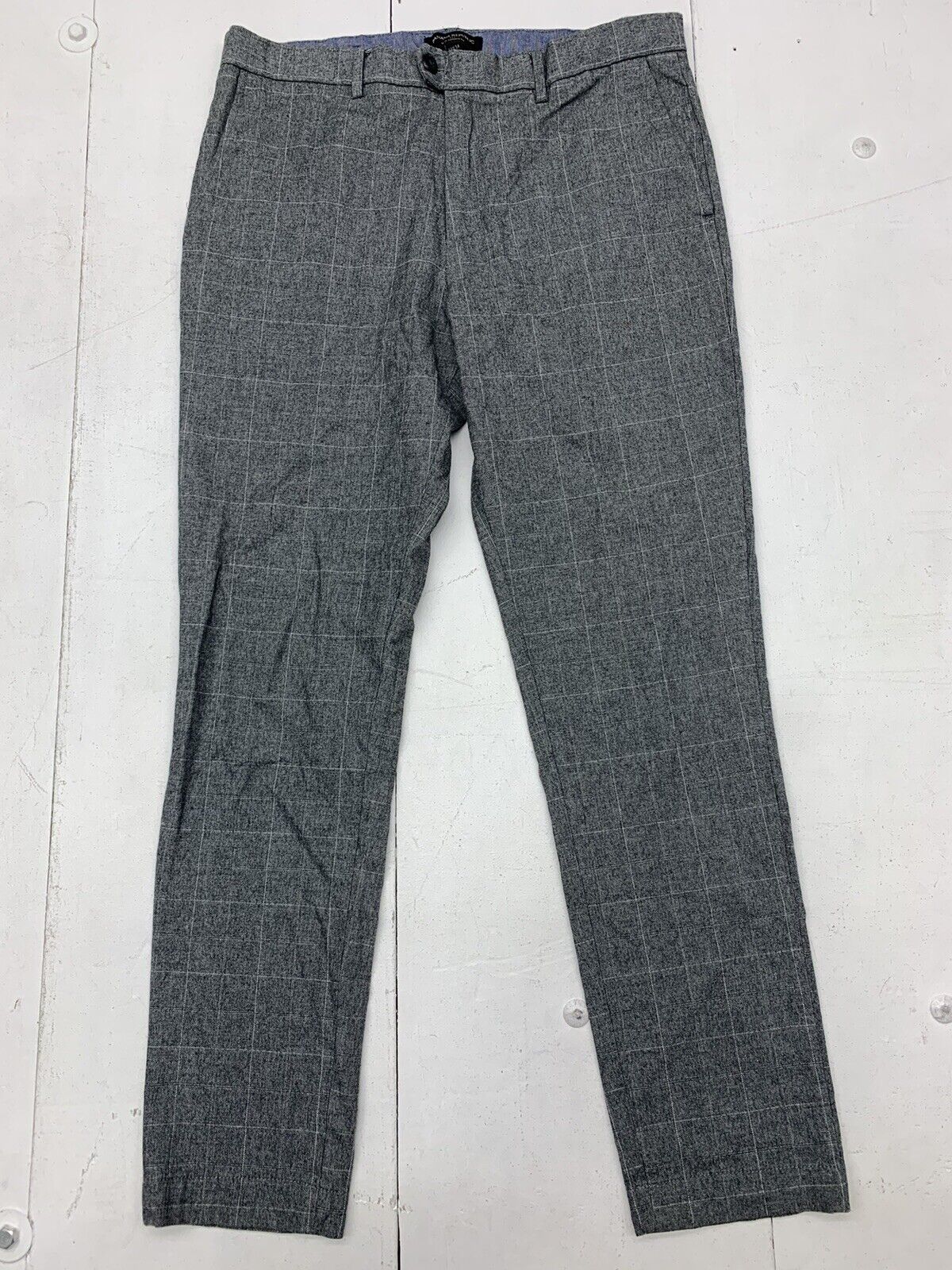 Banana Republic Mens Grey Plaid Slim Tapered Fit Dress Pants Size 33/3 -  beyond exchange