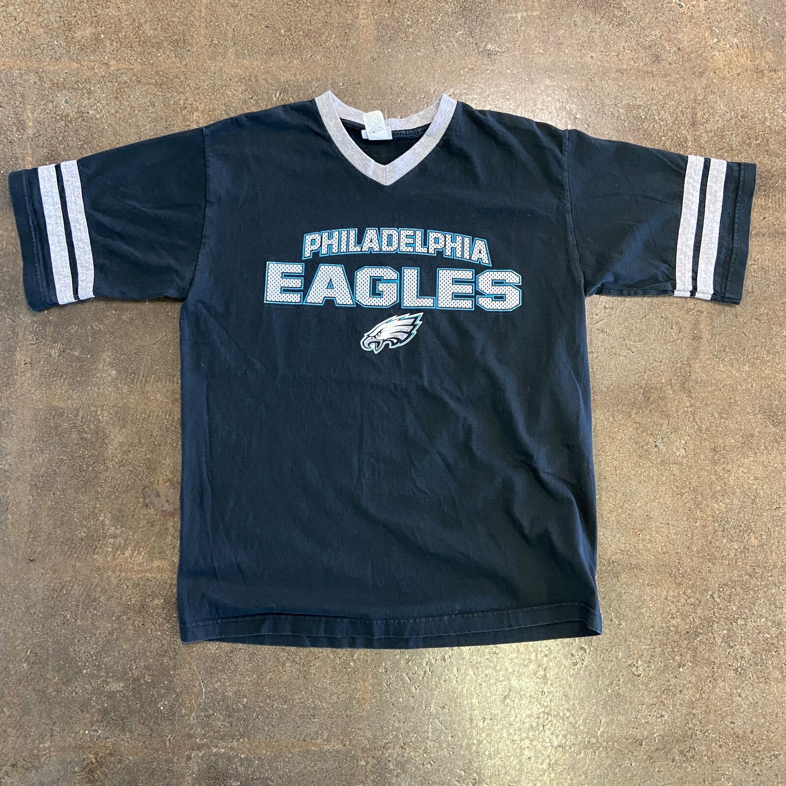 Vintage CSA Philadelphia Eagles NFL Black T-Shirt Adult Size Large Made In USA *