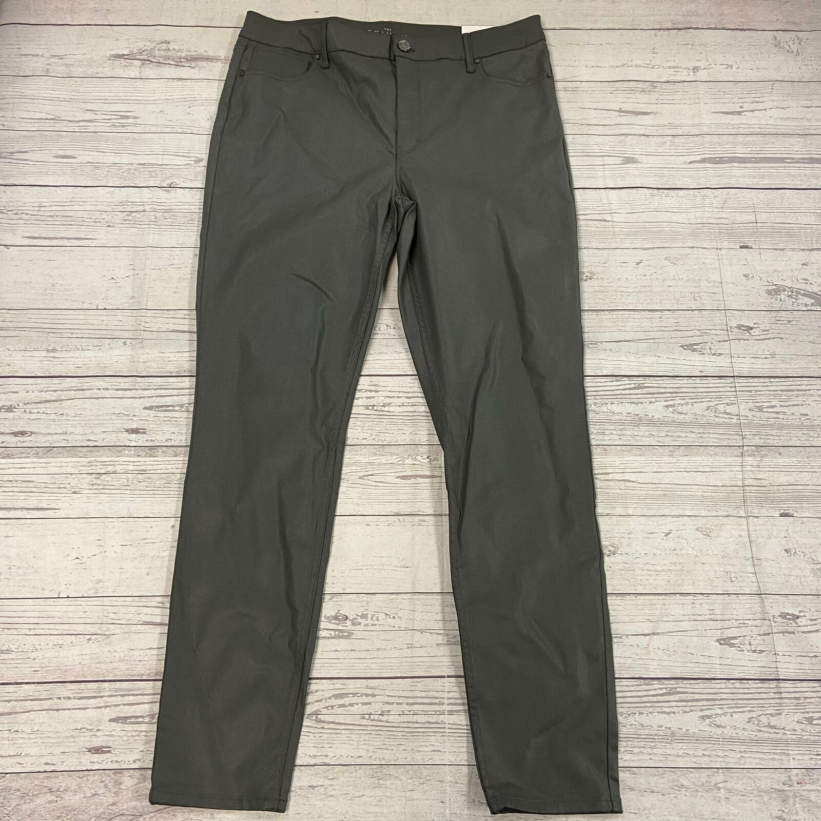 White House Black Market Gray Coated Pants Skinny Ankle Woman's