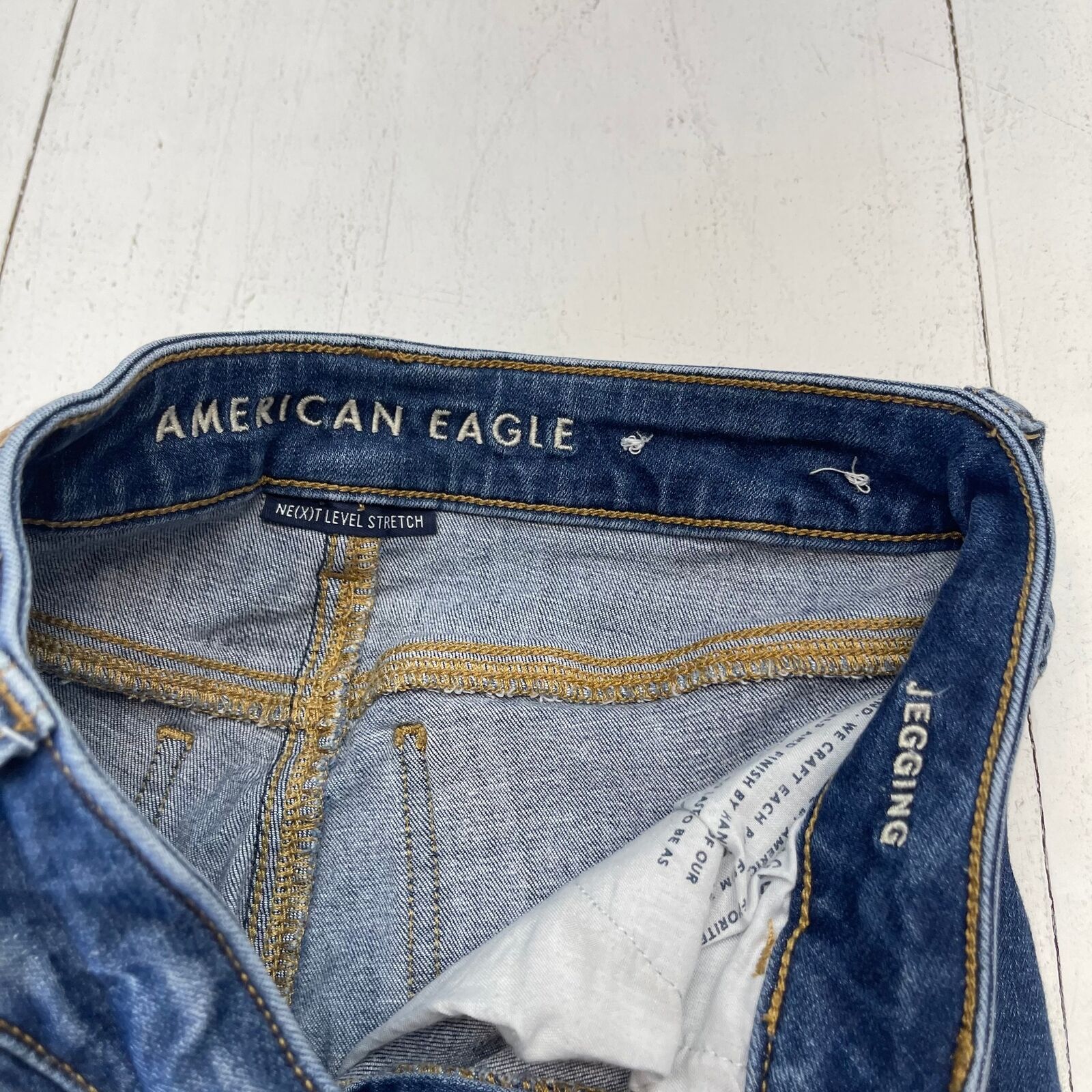 American Eagle AEO Mid Rise Distressed Patch Skinny Jeans Women's Size -  beyond exchange