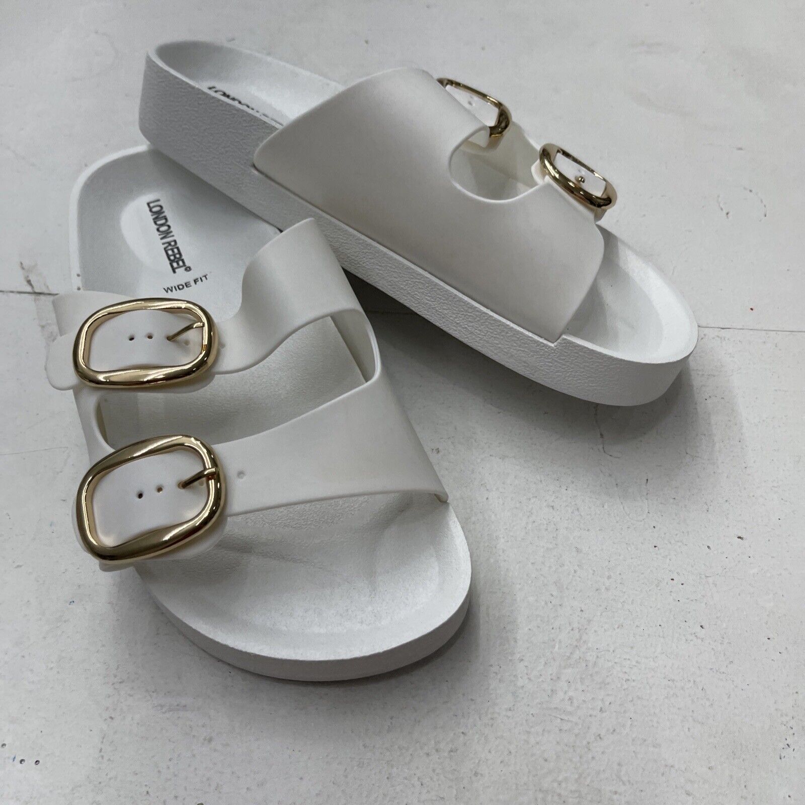 ASOS London Rebel White Double Buckle Footbed Sandals Women's Size 8 N -  beyond exchange