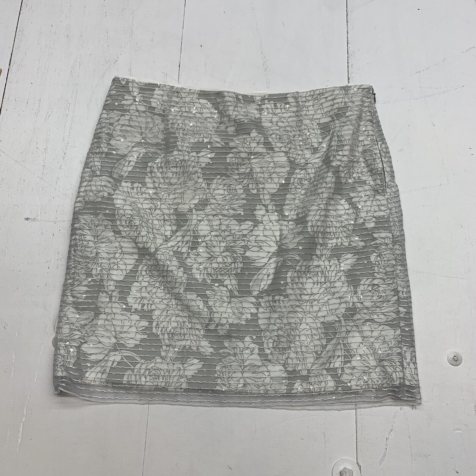 br monogram womens White/gray floral Skirt size 12