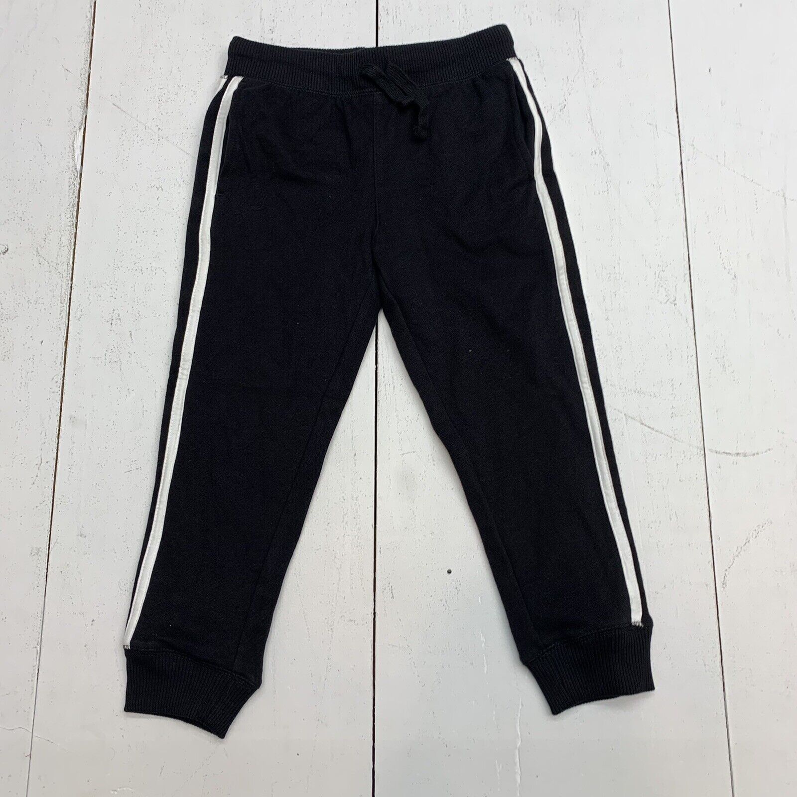 The Childrens Place Kids Black sweatpants Size Small - beyond exchange