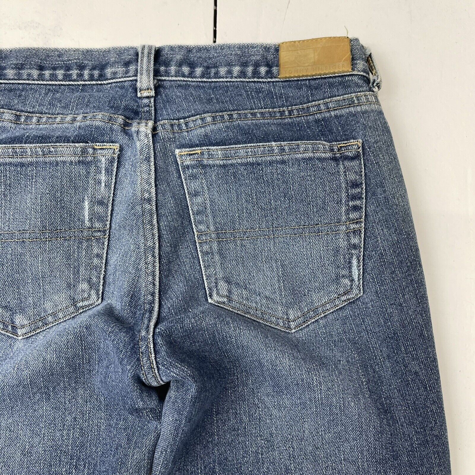 velfærd Slovenien George Bernard Tommy Hilfiger Blue Denim Bootcut Jeans Women's Size 2 - beyond exchange