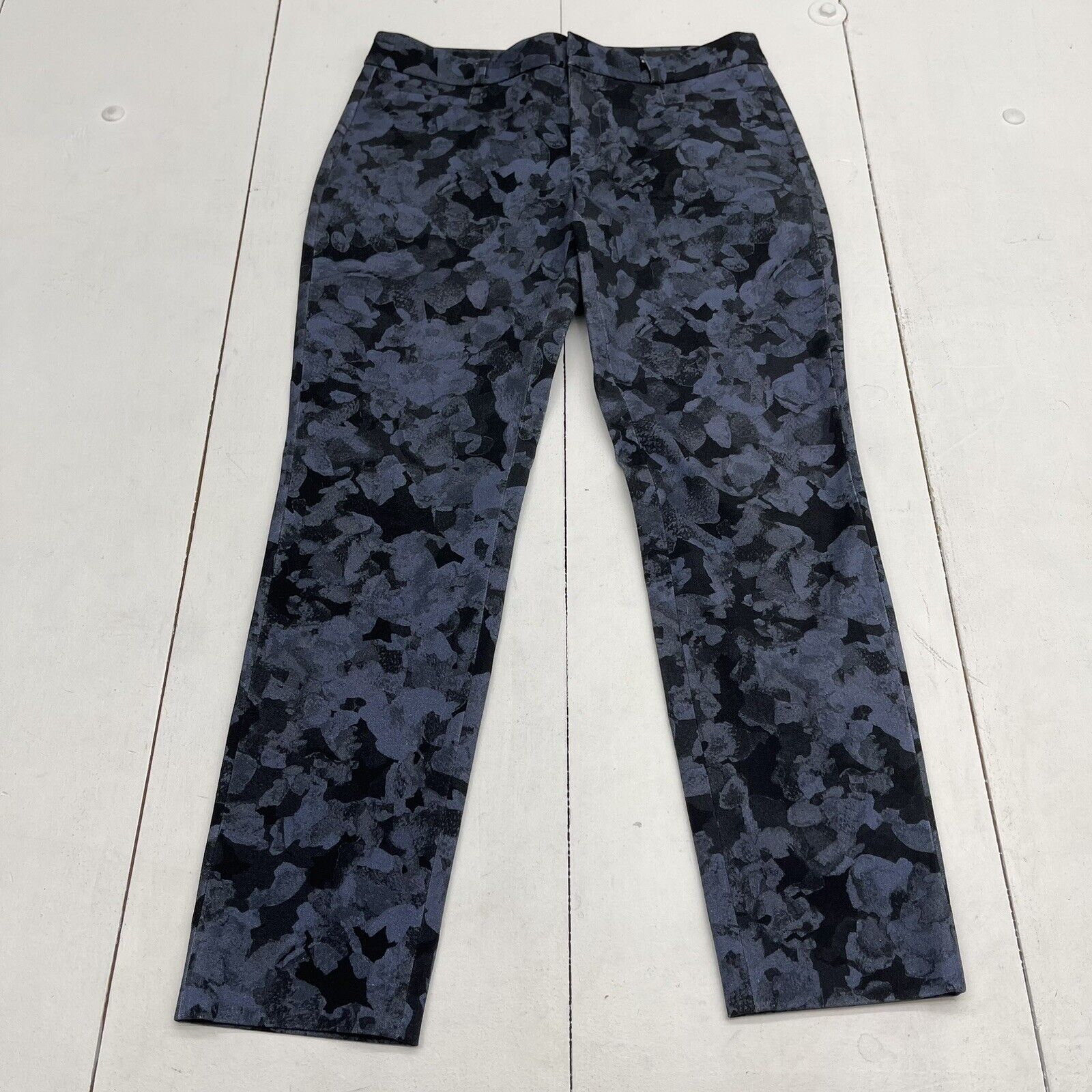 Banana Republic Sloan Blue Printed Pants Women's Size 4 - beyond exchange