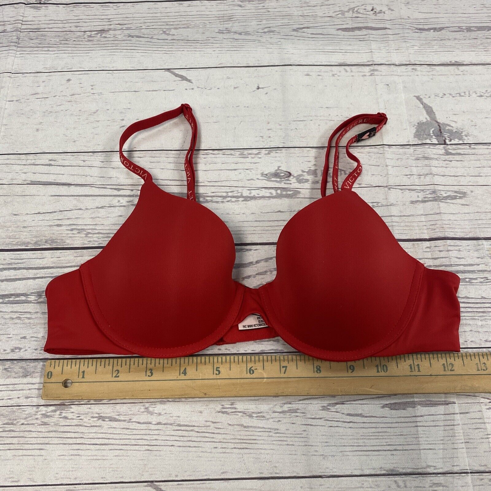 Victoria's Secret T-Shirt Lightly Lined Demi Bra Red Size 34B NWT