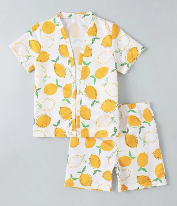 Shein Boys Lemon Print Beach Swimsuit Shorts and Robe Set Size 4T New