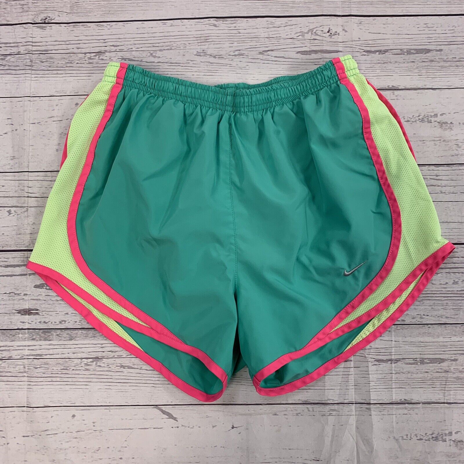 Nike Dri Fit Womens green/pink Athletic Shorts size small - beyond