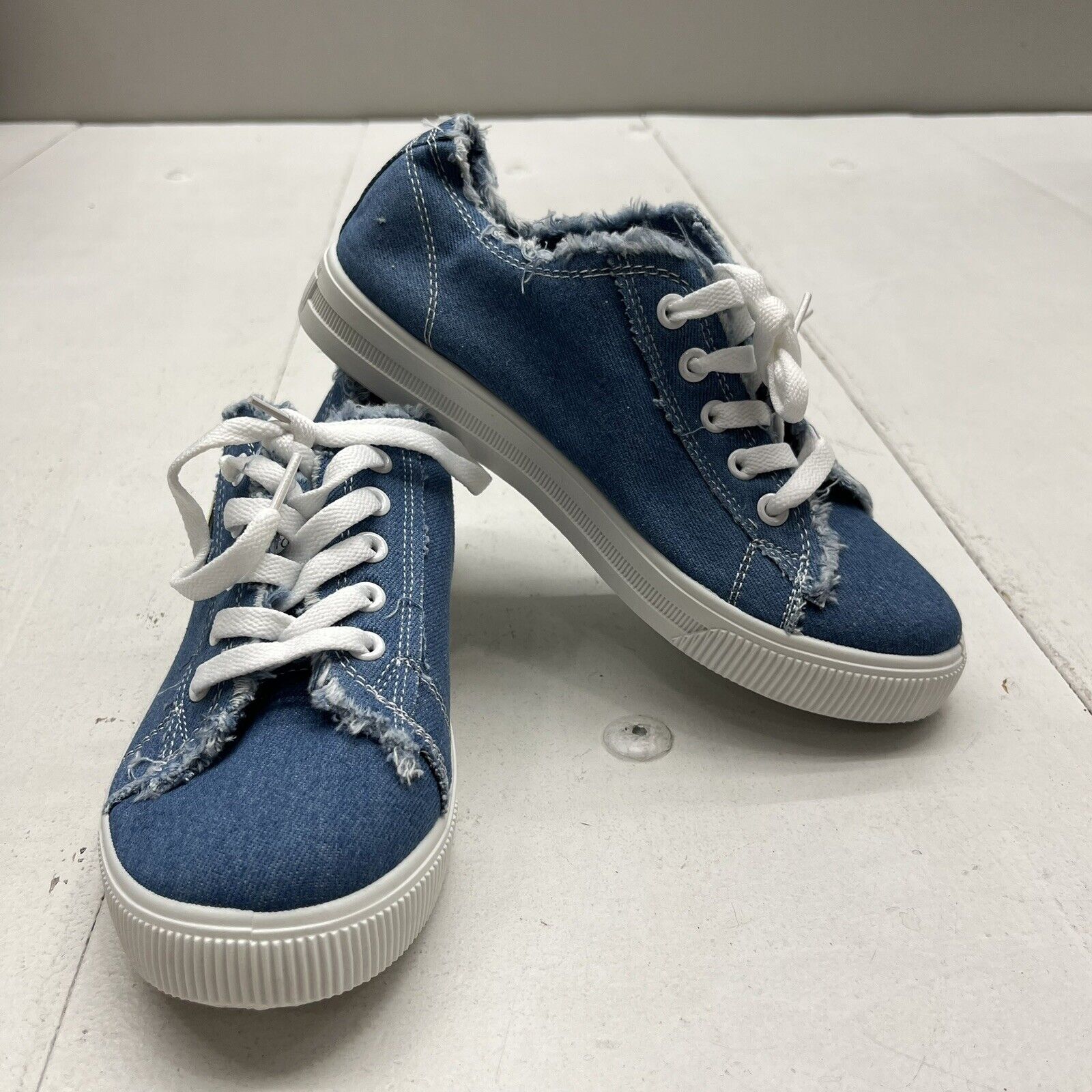 110 Denim Blue Jean Sneakers Kids Size 6 NEW
