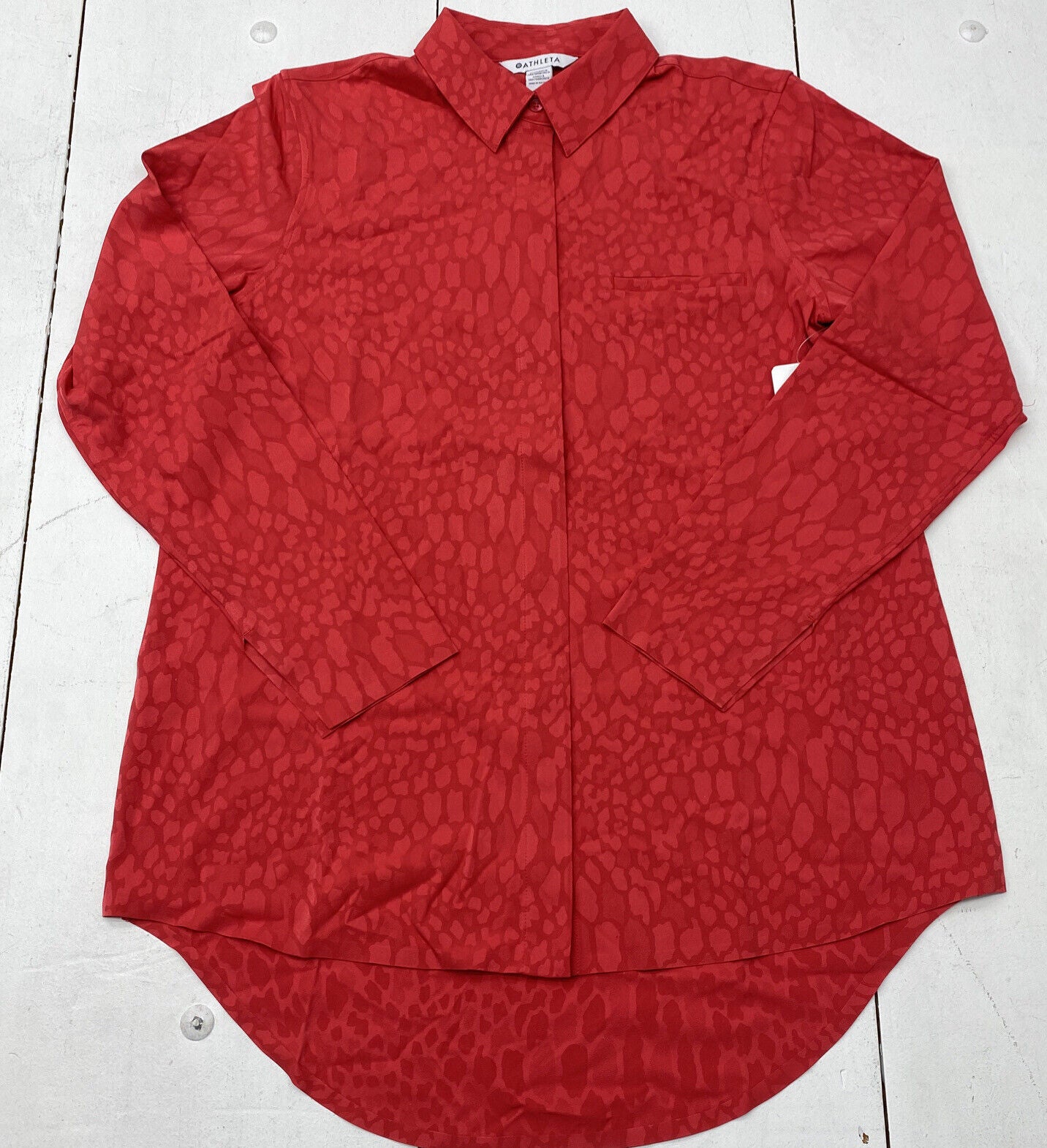 Athleta Red Urbanite Textured Top Button Up Long Sleeve Shirt Women Size ￼M NEW