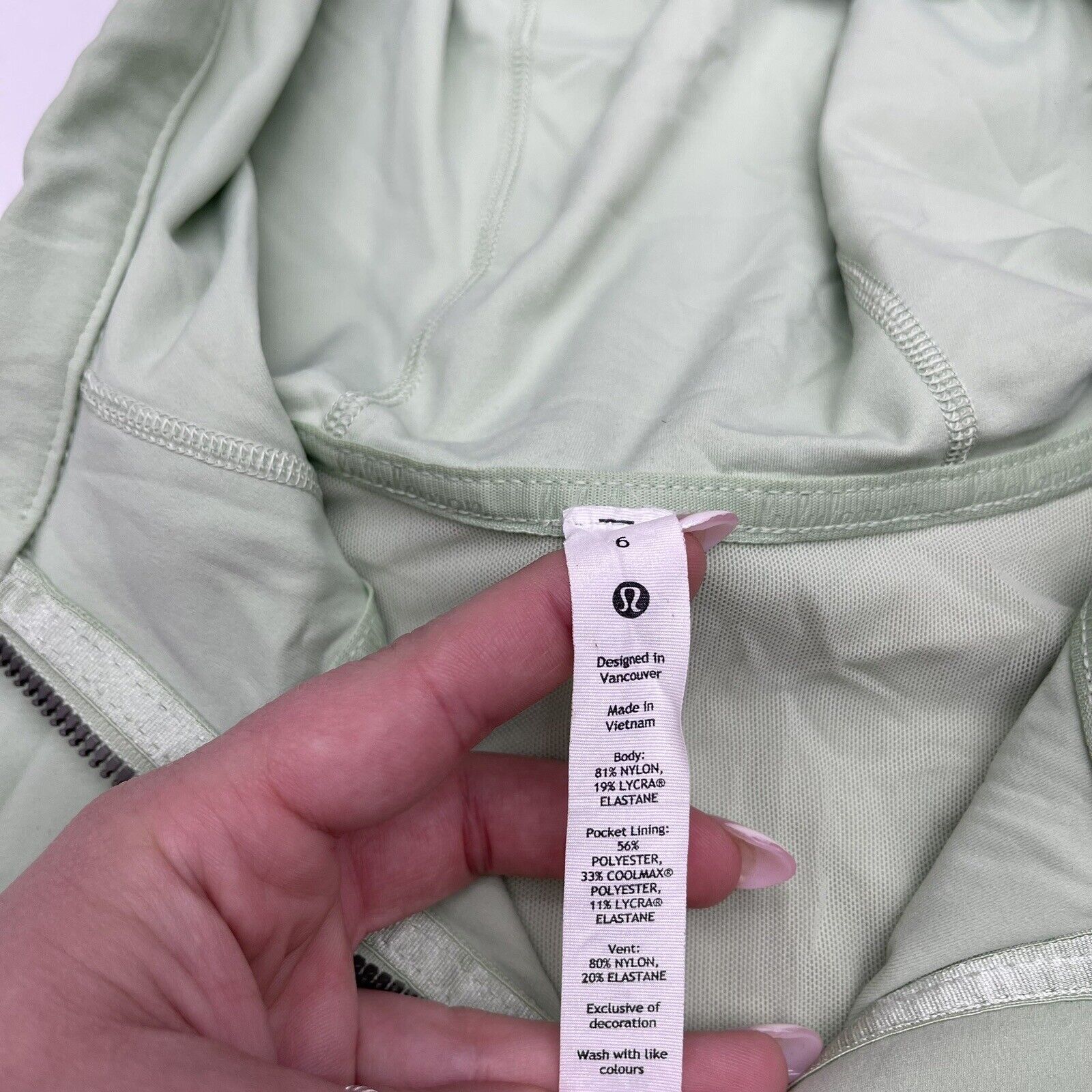 Lululemon Green Hooded Define Jacket Women's Size 6 W4BPES $128