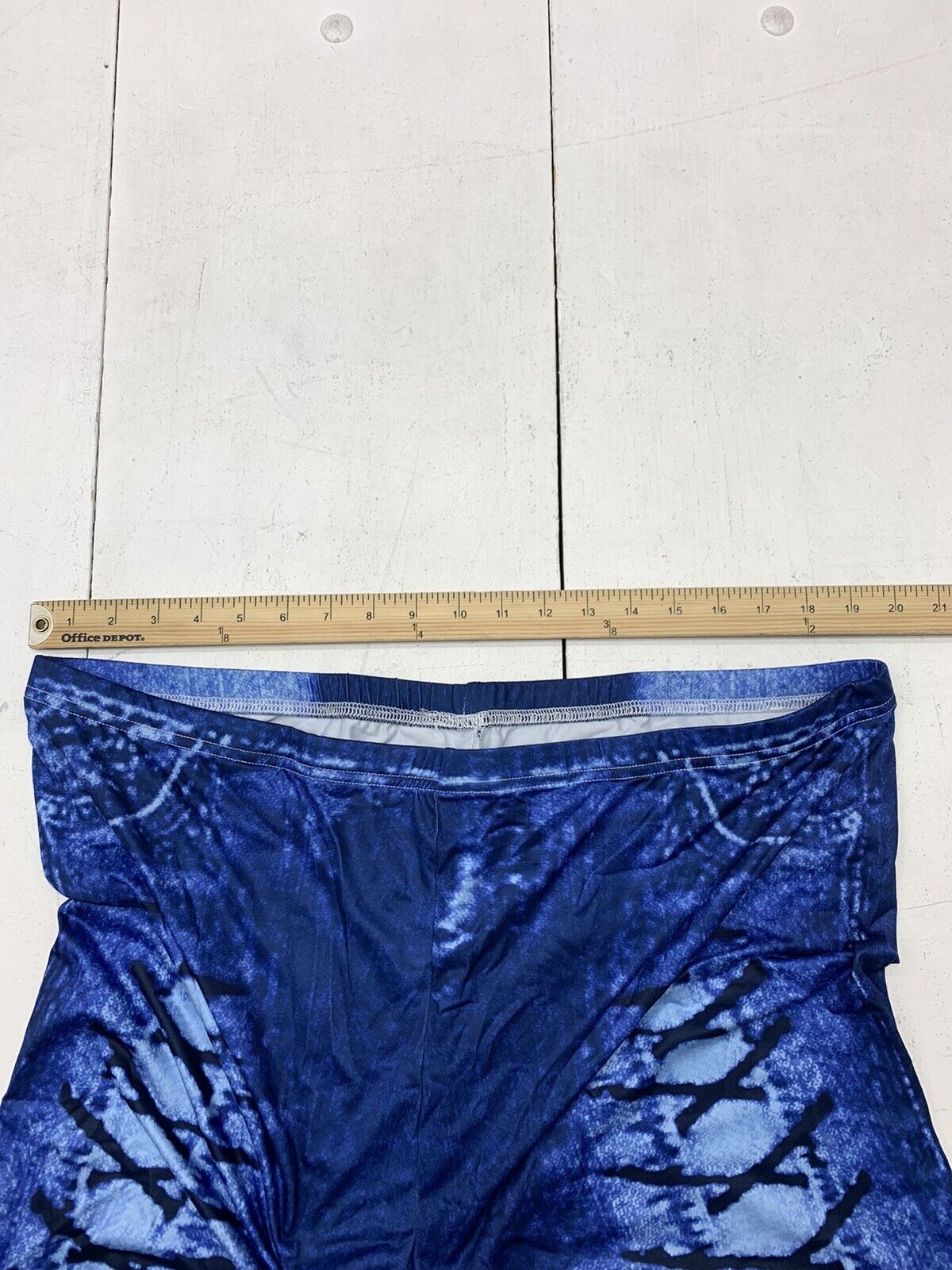 LuLuLemon Blue Athletic Capri Leggings Women Size M