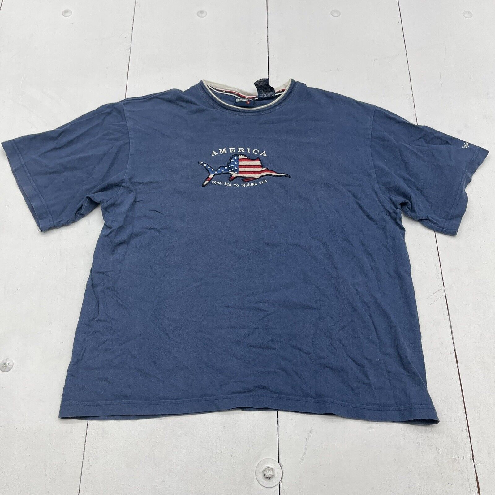 Vintage Spirit Of America Blue Patriotic Embroidered Fish T Shirt Mens Size M