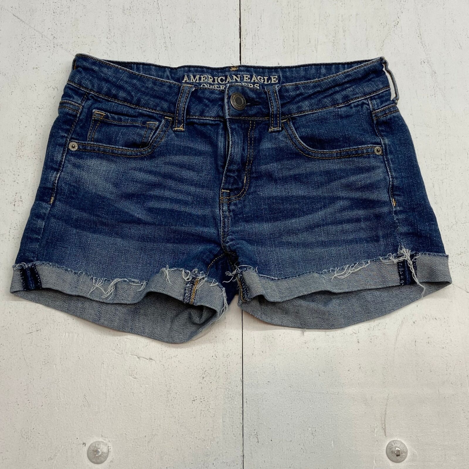 American Eagle AEO Blue Denim Jean Cut-Off Cuffed Shorts Women Size 4 -  beyond exchange