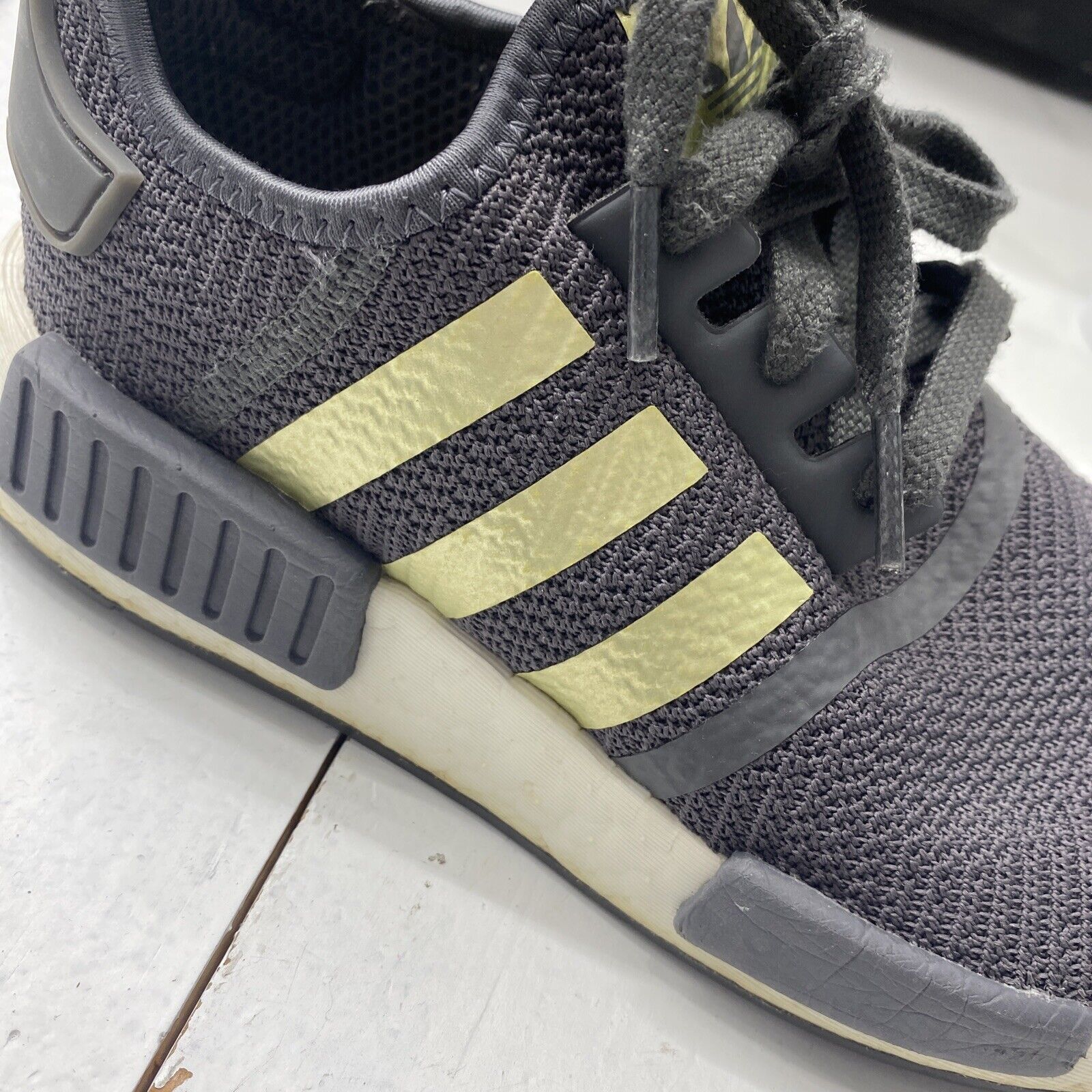 flygtninge Marvel slump Adidas B37651 NMD R1 Gray Running Shoes Lace Up Low Top Women's Size 7 -  beyond exchange