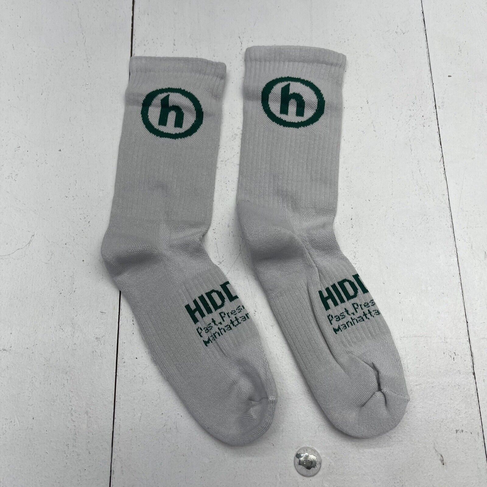 Hidden New York Grey Green Crew Socks Adults Size OS New