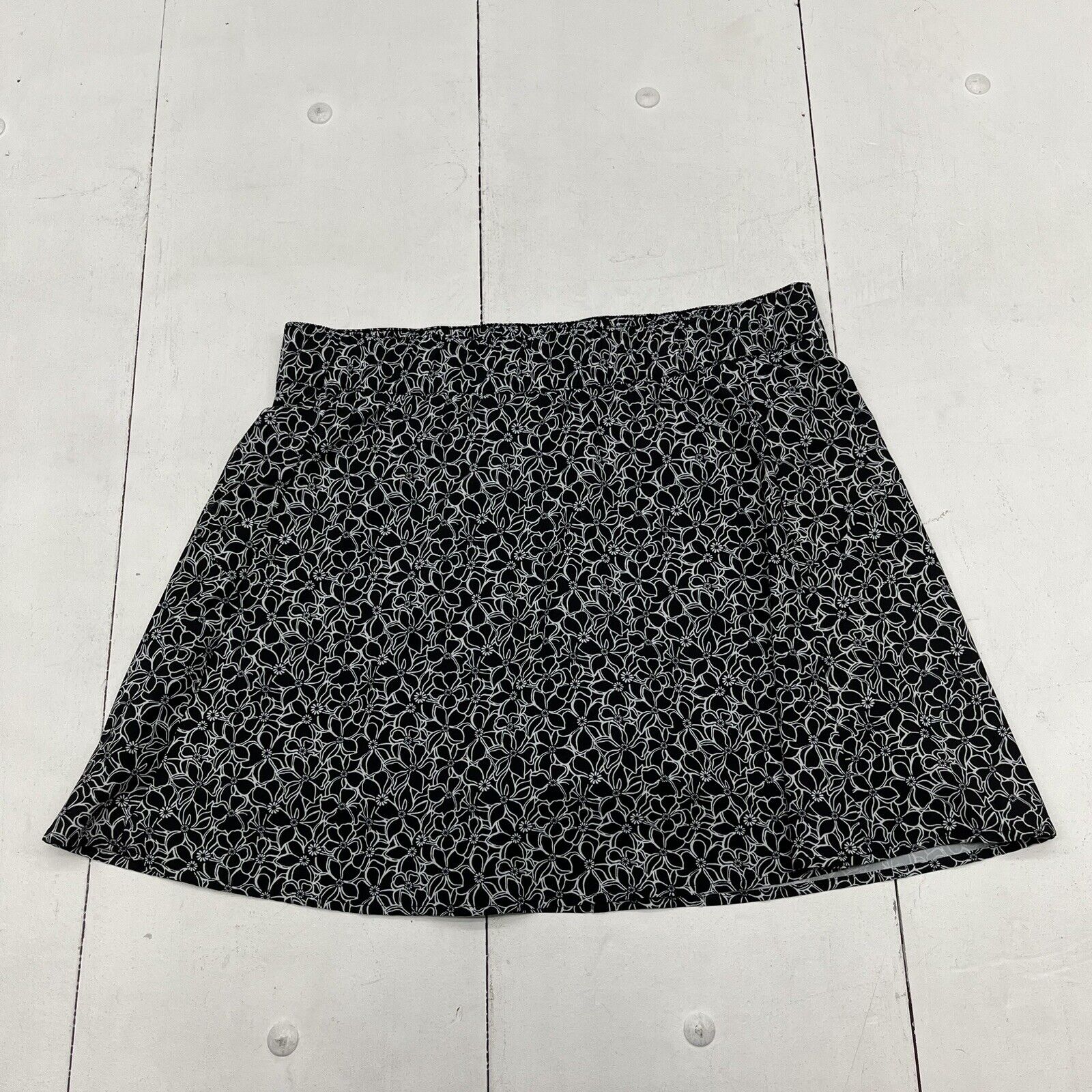 T By Talbots Black Floral Skirt Women’s Size Large NEW