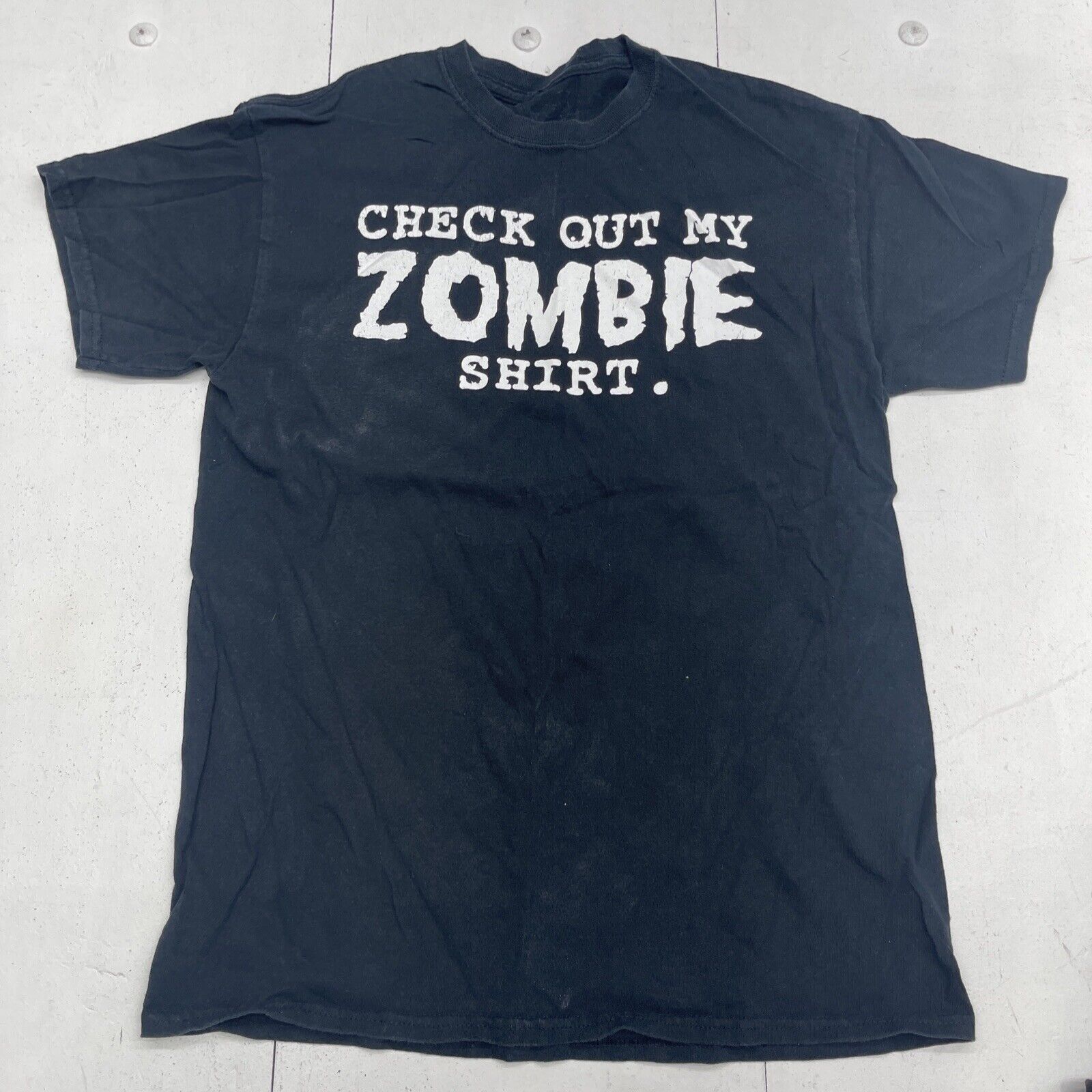 Spencer’s Black Check Out My Zombie Flip Short Sleeve T Shirt Mens Size Medium*