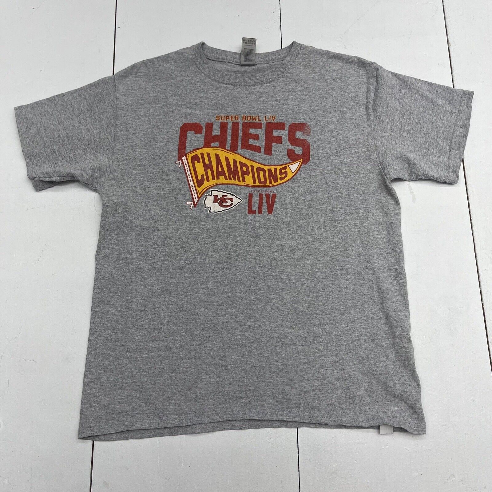 Gildan Chiefs Super Bowl LIV Champions Gray Short Sleeve T Shirt Youth XL